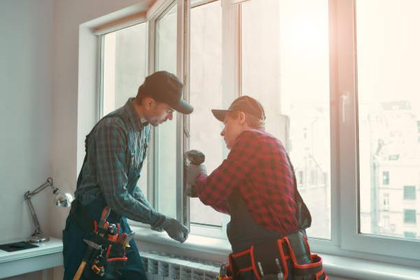 Benefits of Working with Local Window Installation Contractors